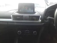 Mazda AXELA лот № 30241 оценка 3  с аукциона в Японии 8