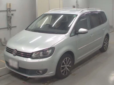 Volkswagen GOLF TOURAN