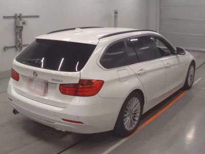 BMW 3-Series  с аукциона в Японии