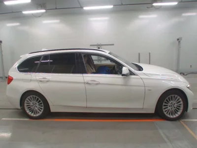 BMW 3-Series  с аукциона в Японии