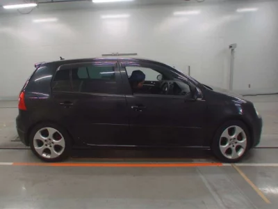 Volkswagen GOLF  с аукциона в Японии