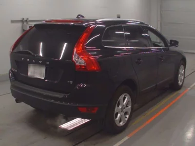 Volvo XC60  с аукциона в Японии