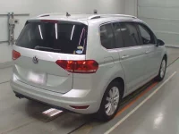 Volkswagen GOLF TOURAN лот № 38067 оценка 3.5  с аукциона в Японии 1