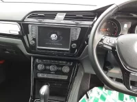 Volkswagen GOLF TOURAN лот № 38067 оценка 3.5  с аукциона в Японии 8