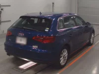 Audi A3 лот № 38083 оценка 4  с аукциона в Японии 1