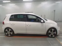 Volkswagen GOLF лот № 38065 оценка 4.5  с аукциона в Японии 2