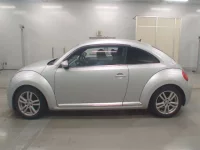 Volkswagen THE BEETLE лот № 38079 оценка 4.5  с аукциона в Японии 3
