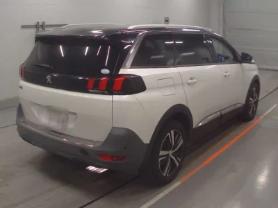 Peugeot 5008  с аукциона в Японии