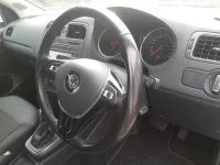 Volkswagen POLO лот № 38070 оценка 4  с аукциона в Японии 6