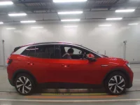 Volkswagen ID.4 лот № 38069 оценка 5  с аукциона в Японии 2