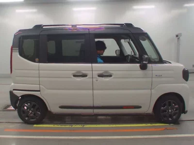 Suzuki Spacia Gear
