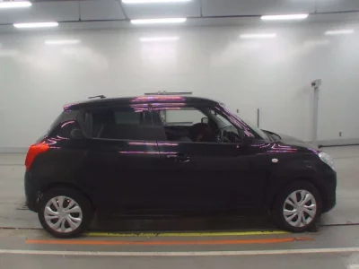 Suzuki SWIFT  с аукциона в Японии