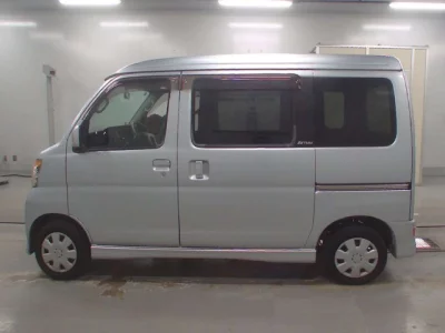Daihatsu Atrai Wagon  с аукциона в Японии