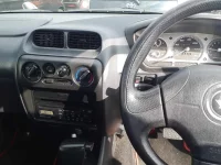 Daihatsu TERIOS KID лот № 249 оценка 3.5  с аукциона в Японии 8