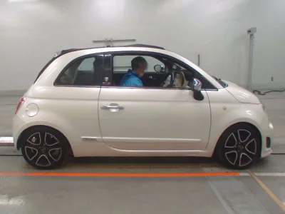 Fiat 500C  с аукциона в Японии