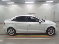 Audi A3 лот № 38053 оценка 4  с аукциона в Японии 2