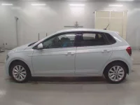 Volkswagen POLO лот № 38002 оценка 4.5  с аукциона в Японии 3