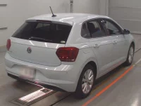 Volkswagen POLO лот № 38002 оценка 4.5  с аукциона в Японии 1