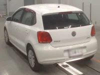 Volkswagen POLO лот № 38044 оценка 4  с аукциона в Японии 5