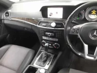 Mercedes-Benz C CLASS лот № 38008 оценка 3.5  с аукциона в Японии 8