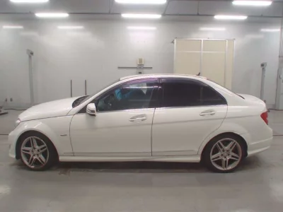 Mercedes-Benz C CLASS  с аукциона в Японии