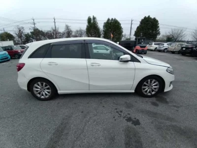 Mercedes-Benz B-Class