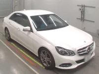Mercedes-Benz E CLASS лот № 38010 оценка 4.5  с аукциона в Японии 4