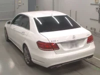 Mercedes-Benz E CLASS лот № 38010 оценка 4.5  с аукциона в Японии 5