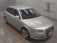 Audi A4 лот № 38031 оценка 4  с аукциона в Японии 4