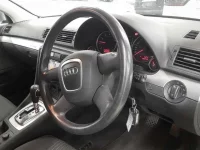 Audi A4 лот № 38031 оценка 4  с аукциона в Японии 6