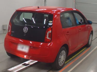 Volkswagen UP  с аукциона в Японии