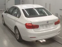 BMW 3-Series лот № 38032 оценка 3.5  с аукциона в Японии 5