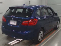 BMW 2-Series лот № 38038 оценка 4  с аукциона в Японии 1