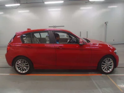 BMW 1-Series  с аукциона в Японии