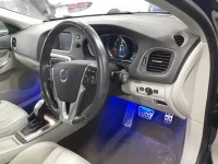 Volvo V40 лот № 38040 оценка 4  с аукциона в Японии 6