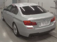 BMW 5-Series лот № 38046 оценка 4.5  с аукциона в Японии 5
