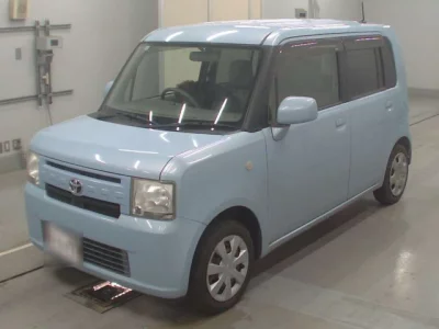 Toyota PIXIS SPACE