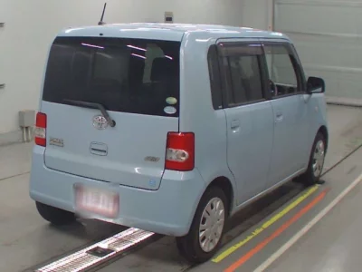 Toyota PIXIS SPACE