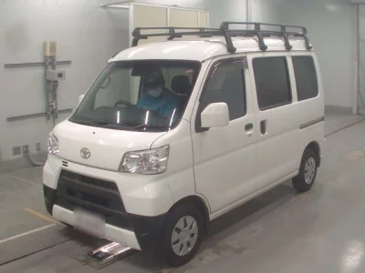 Toyota Pixis Van