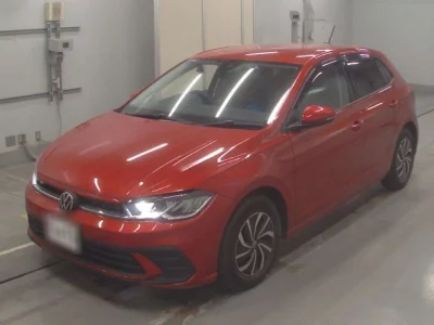 Volkswagen POLO  с аукциона в Японии