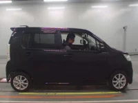 Suzuki WAGON R лот № 446 оценка 4  с аукциона в Японии 2