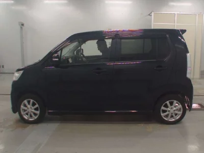 Suzuki WAGON R  с аукциона в Японии