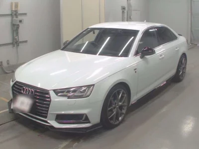 Audi A4  с аукциона в Японии