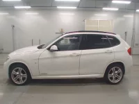 BMW X1 лот № 38116 оценка 3.5  с аукциона в Японии 3