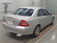 Mercedes-Benz C CLASS лот № 38112 оценка 4  с аукциона в Японии 1
