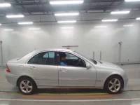 Mercedes-Benz C CLASS лот № 38112 оценка 4  с аукциона в Японии 2