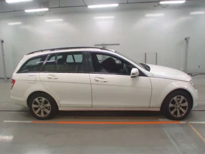 Mercedes-Benz C CLASS WAGON
