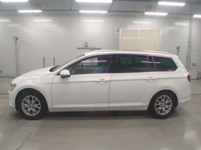 Volkswagen PASSAT VARIANT