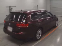 Volkswagen PASSAT VARIANT лот № 38127 оценка 4  с аукциона в Японии 1