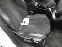 Peugeot 2008 лот № 38118 оценка 4  с аукциона в Японии 7